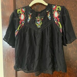 Zara black embroidered flowy top size XS adorable excellent condition